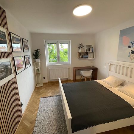 Apartman U Kolonady, ปอดเยบราดิ ภายนอก รูปภาพ