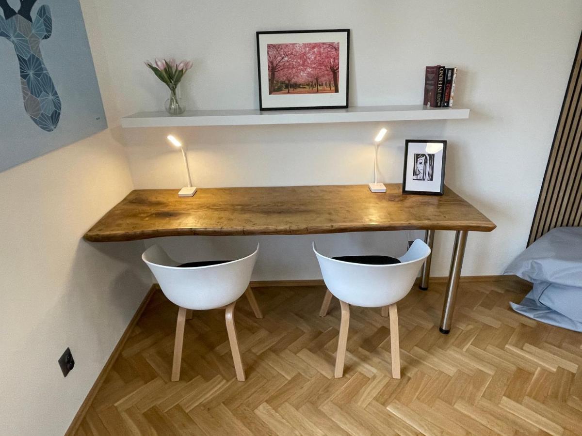 Apartman U Kolonady, ปอดเยบราดิ ภายนอก รูปภาพ