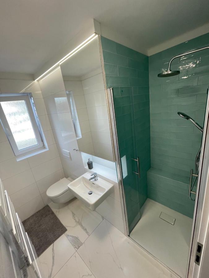Apartman U Kolonady, ปอดเยบราดิ ภายนอก รูปภาพ
