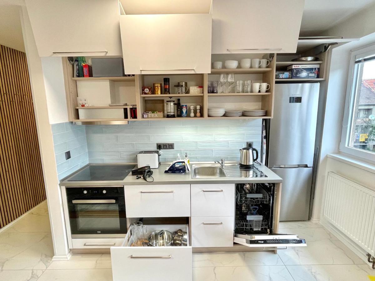 Apartman U Kolonady, ปอดเยบราดิ ภายนอก รูปภาพ